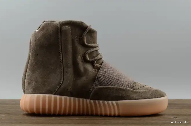 Yeezy Light adidas Brown BY2456 750 Boost 0601